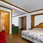 Dream Hotel 3*