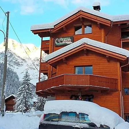 Otel Dream 3*